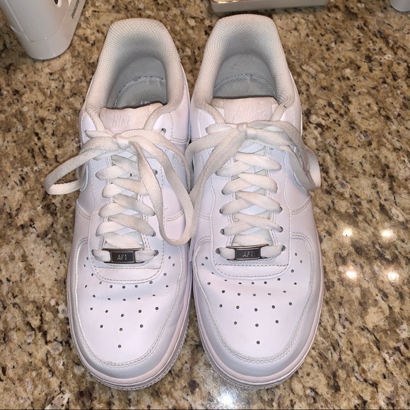 Nike Air Force 1 - Picture 3 of 7